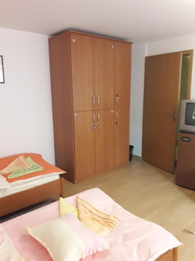 Hostel Piero Ljubljana Extérieur photo